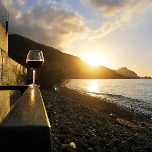 https://villa-la-plaja.sicilyhotelsitaly.net